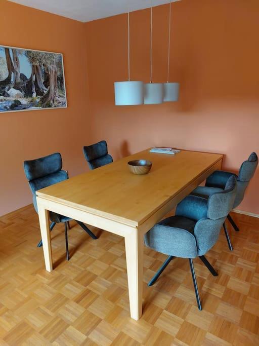 Ruhe Geniessen Und Wohlfuehlen Auf 70m² Apartment